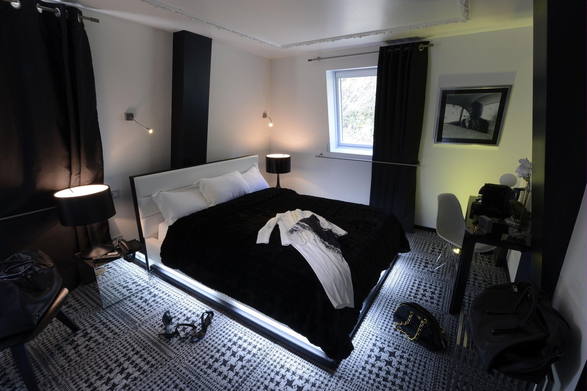 Art Hotel Rochecorbon Esterno foto