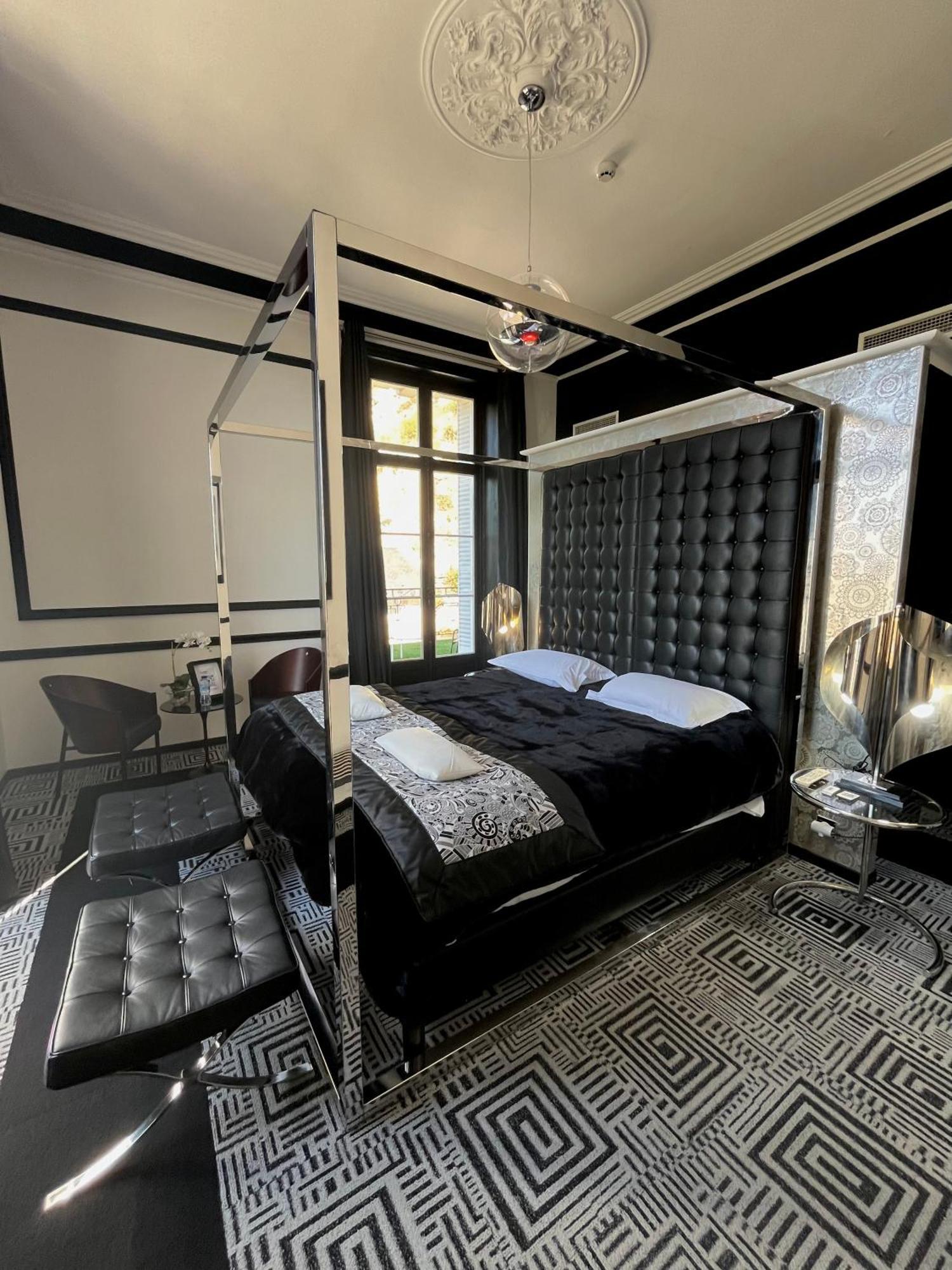 Art Hotel Rochecorbon Esterno foto